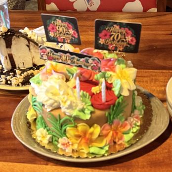 Liliha Bakery - Chantilly cake - Bakeries Near Me - Honolulu, Hawaii Liliha Bakery - Chantilly cake - Bakeries Near Me - Honolulu, Hawaii