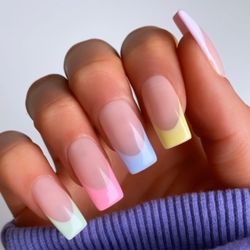Luxor Nail