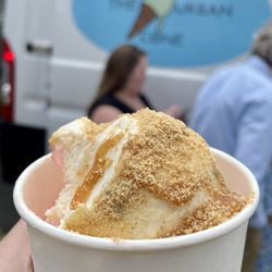 The Urban Cone - Strawberry & vanilla with caramel drizzle and graham cracker crumbs