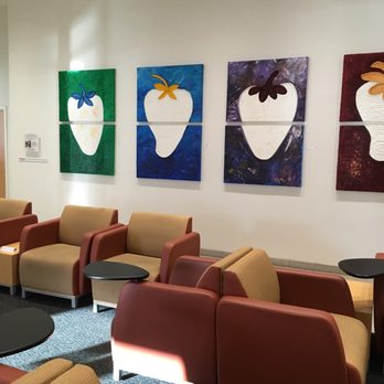 Wellesley Toyota - Nice waiting area. - Auto Repair Near Me - Wellesley, Massachusetts