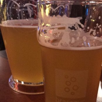 La Cage - Sports Bars Near Me - Lasalle, Quebec La Cage - Sports Bars Near Me - Lasalle, Quebec