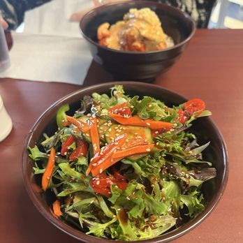 JK's Table - Spicy Veggie Sushi Bowl - Japanese Near Me - Edina, Minnesota JK's Table - Spicy Veggie Sushi Bowl - Japanese Near Me - Edina, Minnesota