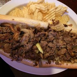 Cawley's Irish Pub - Rogue piece of lettuce on top