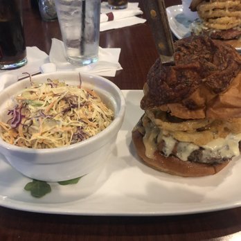 Avenue American Bistro - OMG, the food was great, but nothing compared to the outstanding service my LeAnn!! - Sports Bars Near Me - Wayne, Michigan Avenue American Bistro - OMG, the food was great, but nothing compared to the outstanding service my LeAnn!! - Sports Bars Near Me - Wayne, Michigan