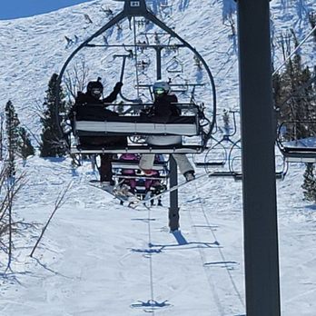 June Meadows Chalet - Ski Resorts Near Me - June Lake, California June Meadows Chalet - Ski Resorts Near Me - June Lake, California