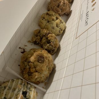 Batch & Box - La Jolla - Assorted Half Dozen Box - Bakeries Near Me - San Diego, California Batch & Box - La Jolla - Assorted Half Dozen Box - Bakeries Near Me - San Diego, California