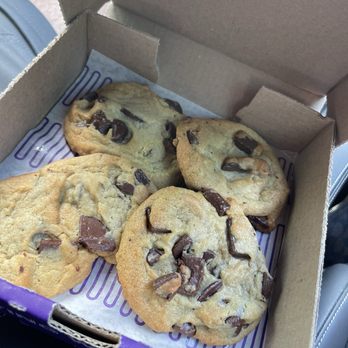 Insomnia Cookies - Yummy - Desserts Near Me - Ft. Myers, Florida