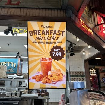 Portillo's & Barnelli's Niles - First day of breakfast 4/15/25 - Hot Dogs Near Me - Niles, Illinois