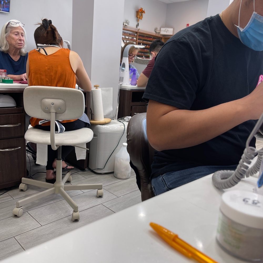 Allure Nails Spa - The lady in the blue with the glasses also arrived after me, and got serviced.. - Nail Salons Near Me - Easton, Maryland Allure Nails Spa - The lady in the blue with the glasses also arrived after me, and got serviced.. - Nail Salons Near Me - Easton, Maryland