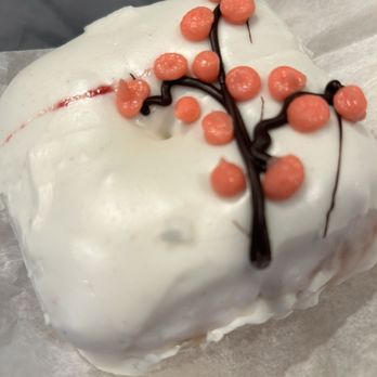 Astro Doughnuts & Fried Chicken - Donuts Near Me - Arlington, Virginia