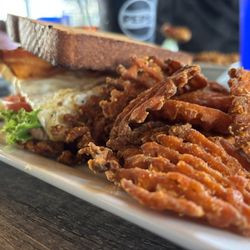 Reefpoint Brew House - BELT sandwich with sweet potato fries