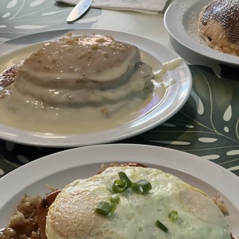 808 Grindz Cafe - A bit of are order - Cafes Near Me - Lahaina, Hawaii