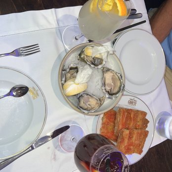 Cañete - Oysters, bruschetta, and sangria - Tapas/Small Plates Near Me - Barcelona, B Cañete - Oysters, bruschetta, and sangria - Tapas/Small Plates Near Me - Barcelona, B