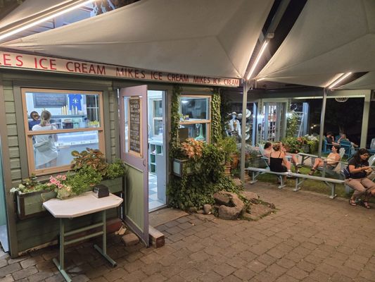 Mike's Ice Cream by null