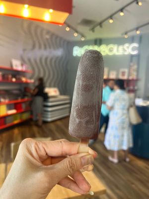 Rocambolesc by null