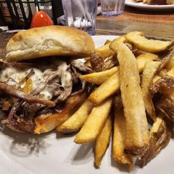 Cedric's Family Restaurant - Brisket Burger