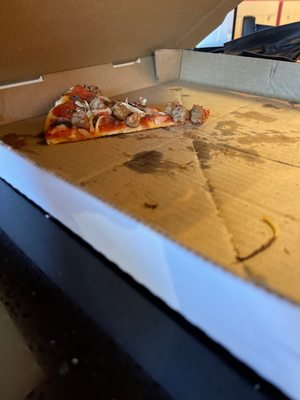 Vinny's Pizza by null