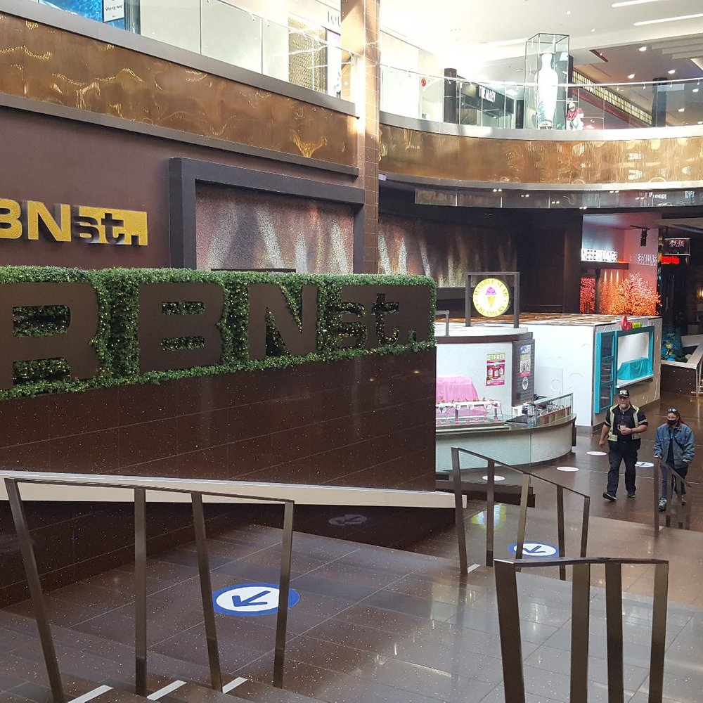 West Edmonton Mall - Bourbon Street - Shopping Centers Near Me - Edmonton, Alberta West Edmonton Mall - Bourbon Street - Shopping Centers Near Me - Edmonton, Alberta