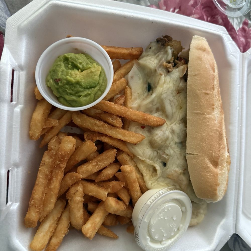 Shyla's Hideaway, Bar & Grill - Fajita chicken sandwich - Bars Near Me - Challis, Idaho Shyla's Hideaway, Bar & Grill - Fajita chicken sandwich - Bars Near Me - Challis, Idaho