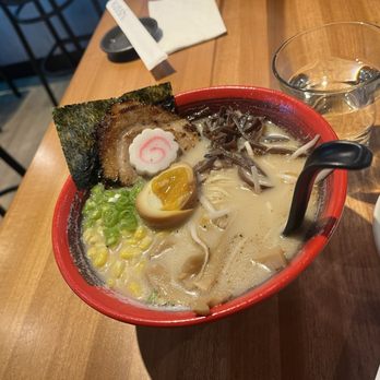 Kusshi - Tonkatsu Ramen - Sushi Bars Near Me - Arlington, Virginia Kusshi - Tonkatsu Ramen - Sushi Bars Near Me - Arlington, Virginia