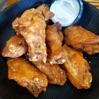 The Pizza Taproom - Hot Honey Wings - Pizza Near Me - La Jolla, California The Pizza Taproom - Hot Honey Wings - Pizza Near Me - La Jolla, California