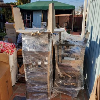 Eco Moving - Professional movers, no damage - Movers Near Me - Los Angeles, California Eco Moving - Professional movers, no damage - Movers Near Me - Los Angeles, California