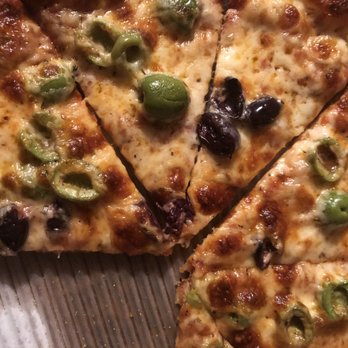 Farm Star Pizza - Olive pizza. - Pizza Near Me - Chico, California
