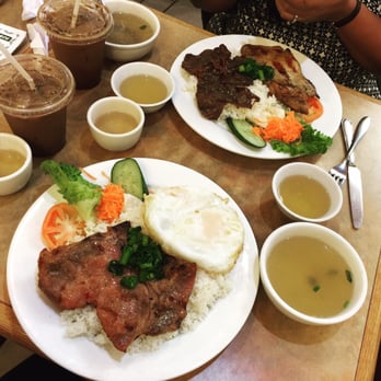 Pho Mi Viet Hoa - Pork Chop & Egg on Rice + Chicken & Beef on Rice - Vietnamese Near Me - North York, Ontario
