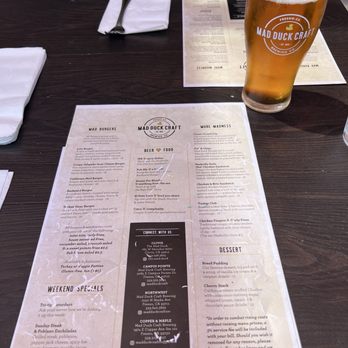 Mad Duck Craft Brewing Campus Pointe - Lunch With Clovis Ladies - New American Near Me - Fresno, California Mad Duck Craft Brewing Campus Pointe - Lunch With Clovis Ladies - New American Near Me - Fresno, California