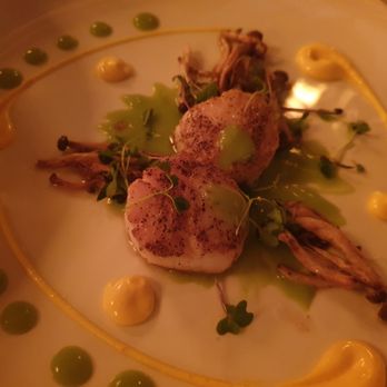 Meridian Restaurant & Bar - Scallops - New American Near Me - Indianapolis, Indiana