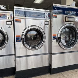 24/7 Coin Laundry - 6 load and 4 load washing machines.