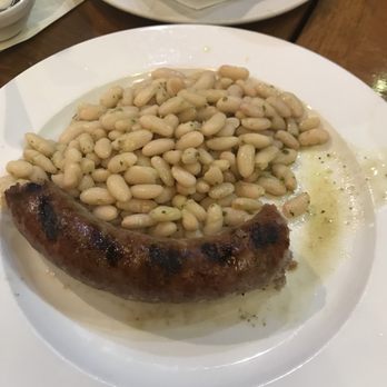 El Glop Braseria - Sausage with beans - Brasseries Near Me - Barcelona, B El Glop Braseria - Sausage with beans - Brasseries Near Me - Barcelona, B