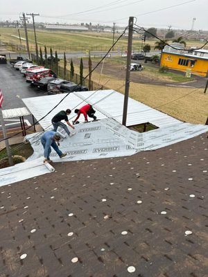 Mid-Valley Roofing Logo