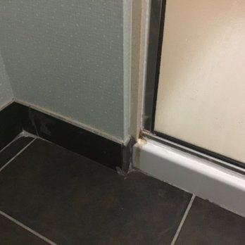 Hampton Inn & Suites Center - Needs updating and maintenance - Hotels Near Me - Center, Texas Hampton Inn & Suites Center - Needs updating and maintenance - Hotels Near Me - Center, Texas