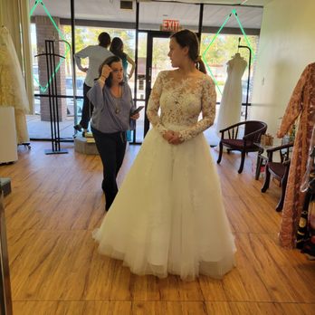 Tammy's Tailors & Alteration - Sewing & Alterations Near Me - Stafford, Texas Tammy's Tailors & Alteration - Sewing & Alterations Near Me - Stafford, Texas