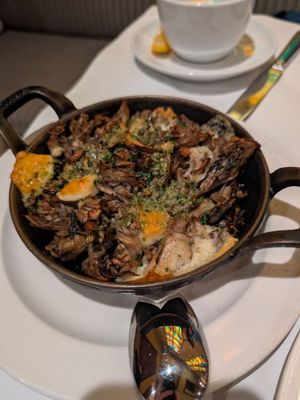 Evvia Estiatorio by null