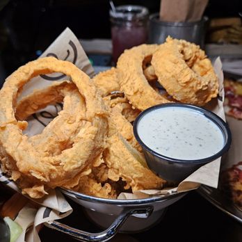 Lucy Cooper's Ice House - Onion rings - Bars Near Me - San Antonio, Texas Lucy Cooper's Ice House - Onion rings - Bars Near Me - San Antonio, Texas