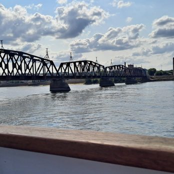 American Lady Cruises - Boat Tours Near Me - Dubuque, Iowa