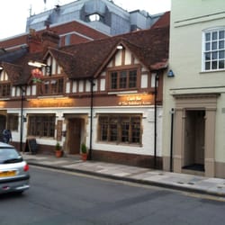 The Salisbury  Arms