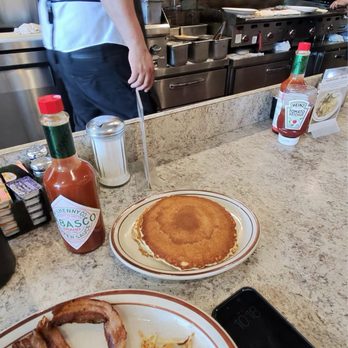 Neal's Coffee Shop - Pancakes - American Near Me - Burlingame, California