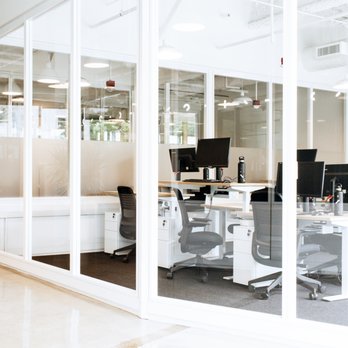 Studio - A variety of private offices are available, ranging from 1-person offices to 75-person offices - Shared Office Spaces Near Me - Beverly Hills, California