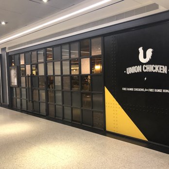 Union Chicken - Approaching the restaurant - Chicken Shop Near Me - Toronto, Ontario