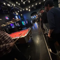 High Point Bistro - Pool table