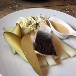 De Peer - Zalm, asperges, aardappel (beetje grof) en geschifte saus