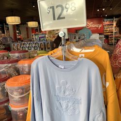 Disney Outlet - Great deals!