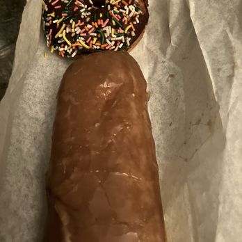 Doughnut Hut - Donuts Near Me - Burbank, California Doughnut Hut - Donuts Near Me - Burbank, California