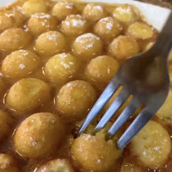 Golden’s - Corn bread bubble waffle with maple syrup - Breakfast & Brunch Near Me - Utica, New York Golden’s - Corn bread bubble waffle with maple syrup - Breakfast & Brunch Near Me - Utica, New York