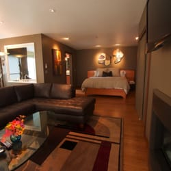 Redfish LOFT - Enjoy the romantic open floor plan with huge ocean views (even from the bath tub!)