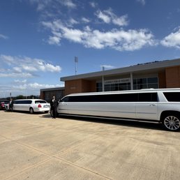 Exterior outside entrance of Top Tier Chauffeur Services Exterior outside entrance of Top Tier Chauffeur Services