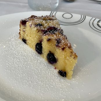 Han 202 - Almond blueberry cake - Chinese Near Me - Chicago, Illinois